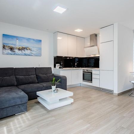 New Modern Apartment "Marjan" Подстрана Экстерьер фото